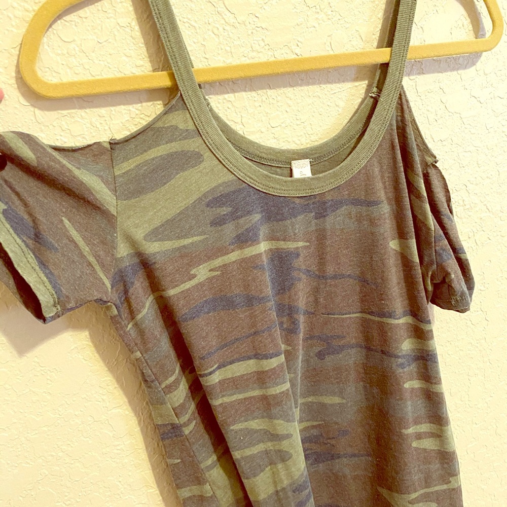 Camo Cold Shoulder Tee